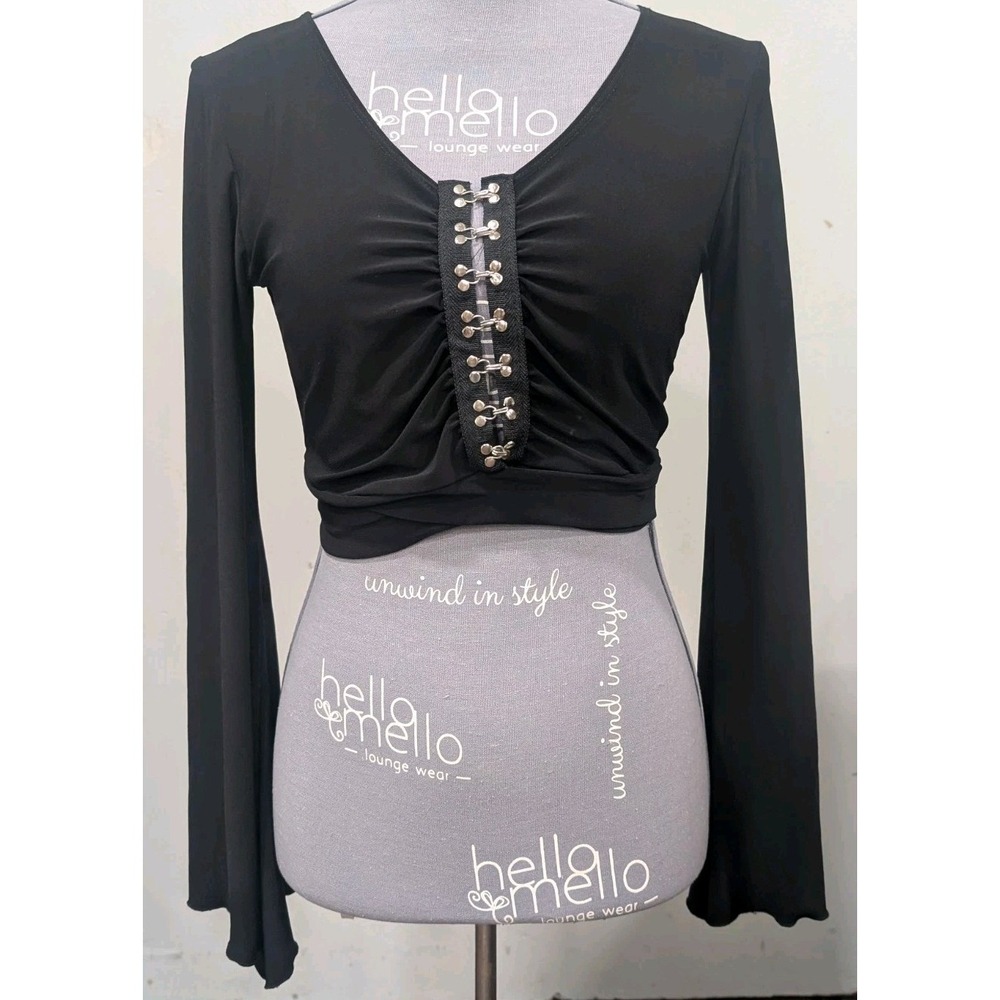 Mb Casual USA black long-sleeve crop top corset-style hook-N-Eye closure shirt M